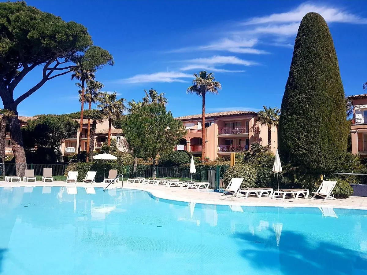 Appartement Ecrins de la Badine- pinède à Hyères